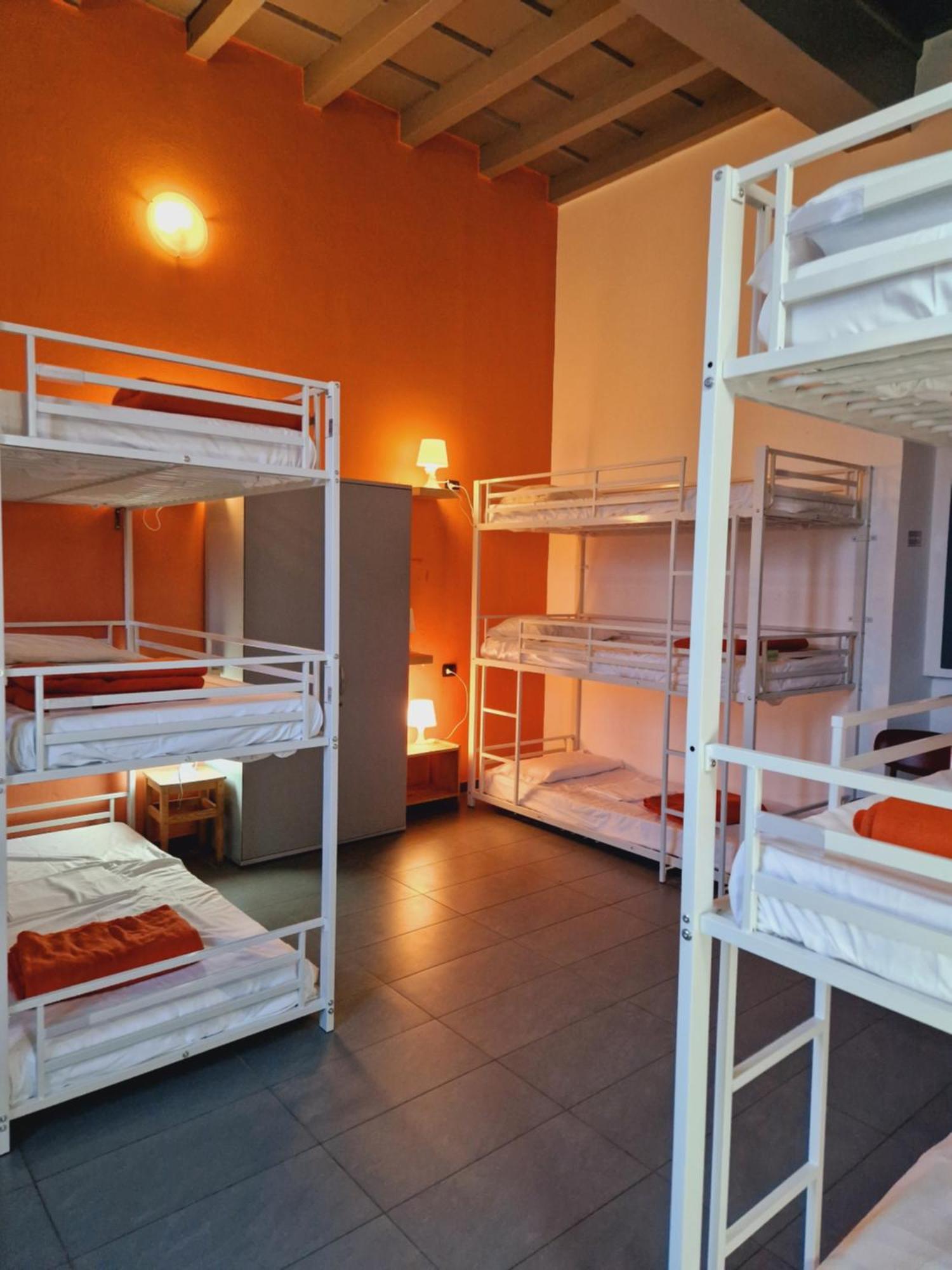 B&B E Ostello, Parco Di Monza, Cascina Costa Alta Exterior photo