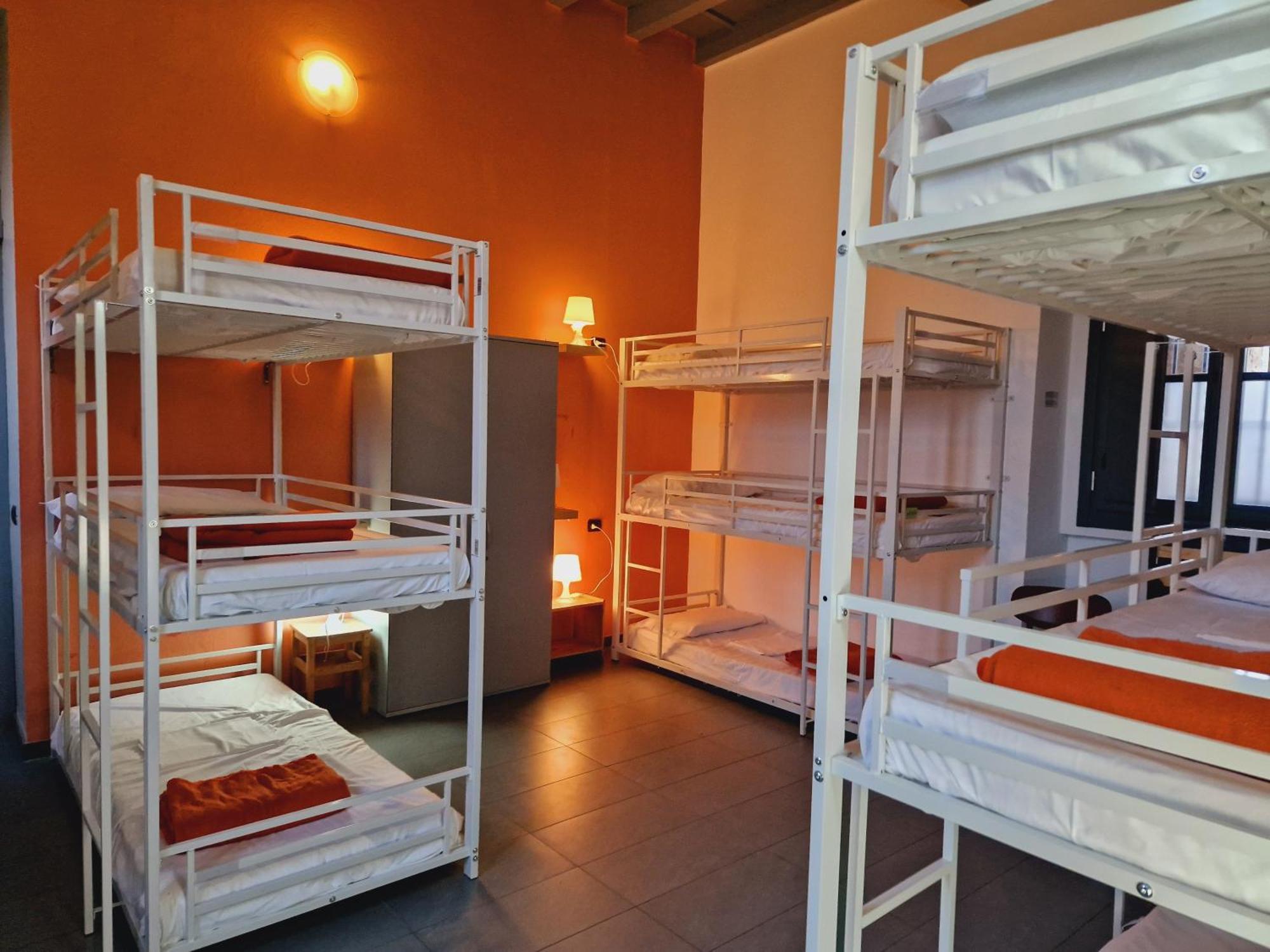 B&B E Ostello, Parco Di Monza, Cascina Costa Alta Exterior photo