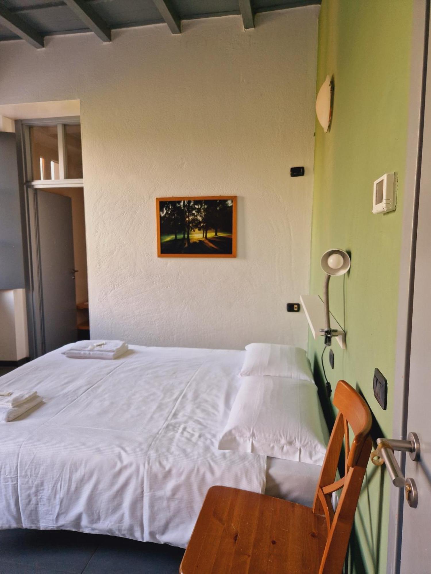 B&B E Ostello, Parco Di Monza, Cascina Costa Alta Exterior photo