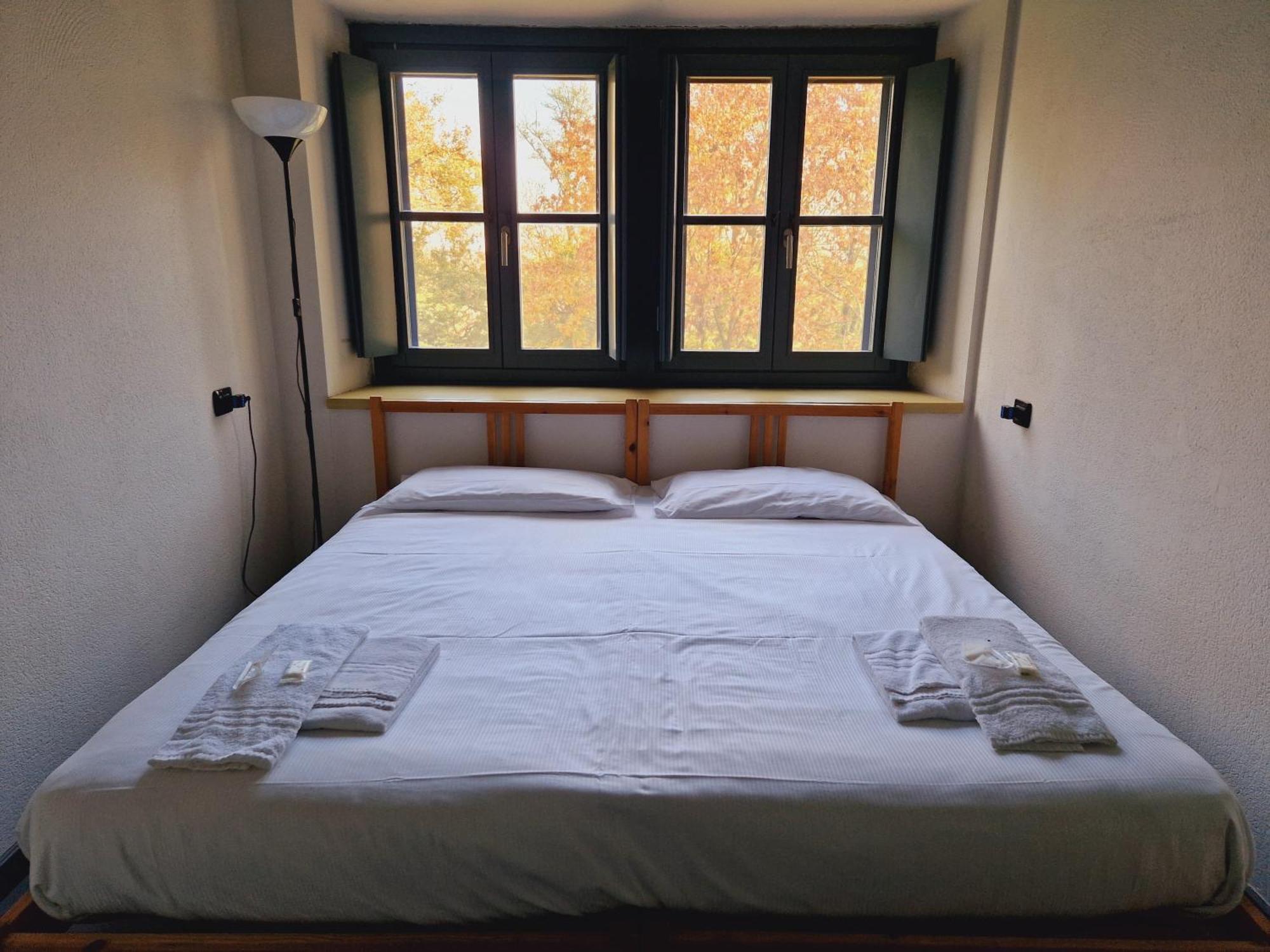 B&B E Ostello, Parco Di Monza, Cascina Costa Alta Exterior photo